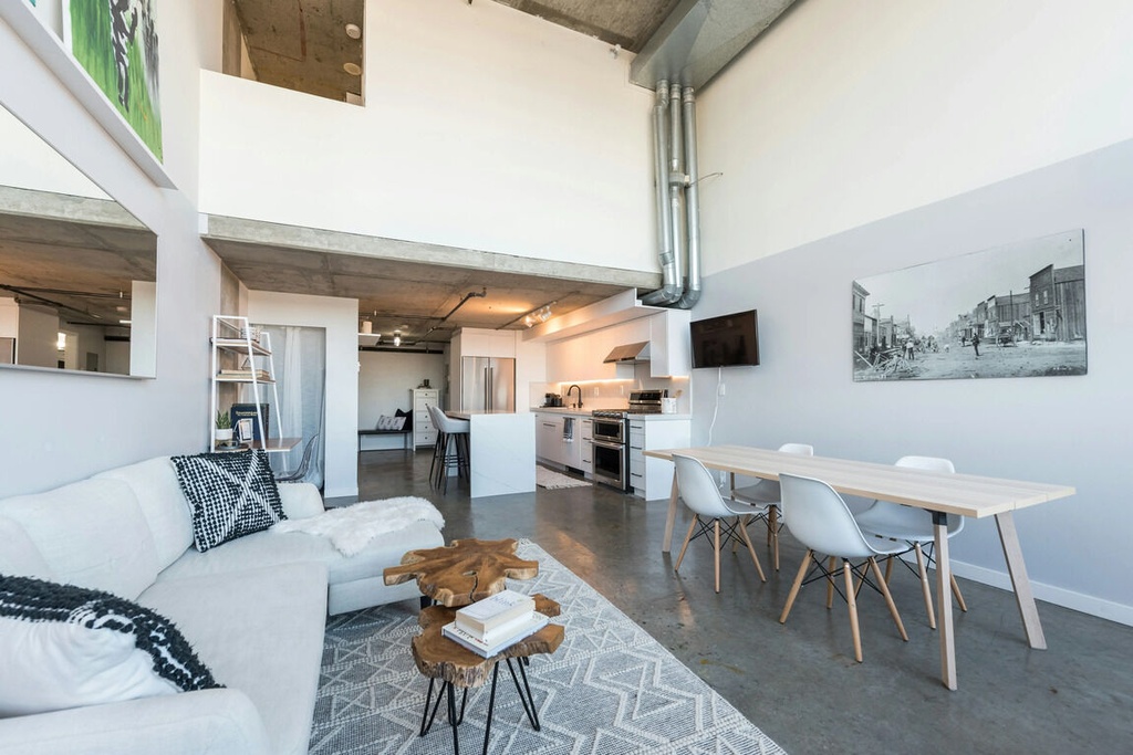 Virunga ELsanto Loft